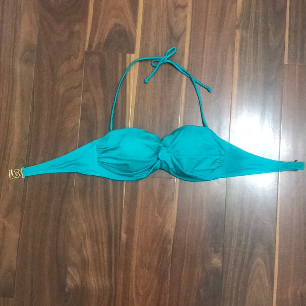 Victoria’s Secret Bathing Suit Top